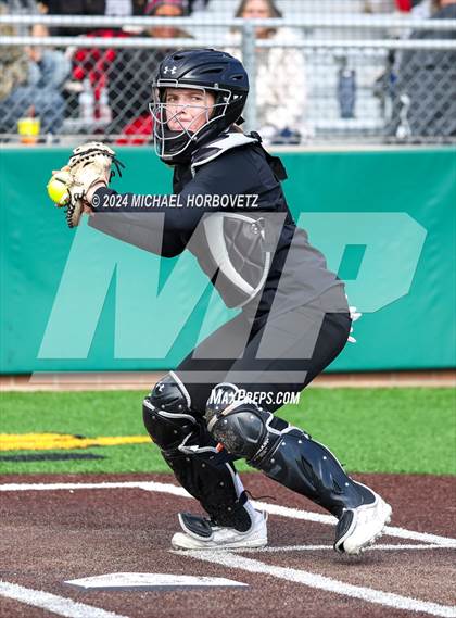 Thumbnail 2 in Melissa vs. Aledo (Forney Tournament) photogallery.