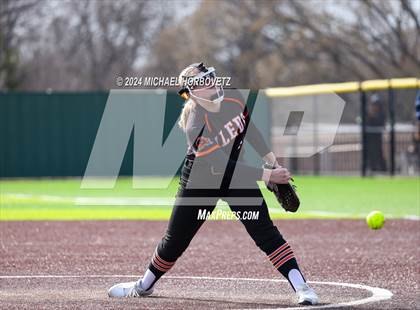 Thumbnail 1 in Melissa vs. Aledo (Forney Tournament) photogallery.