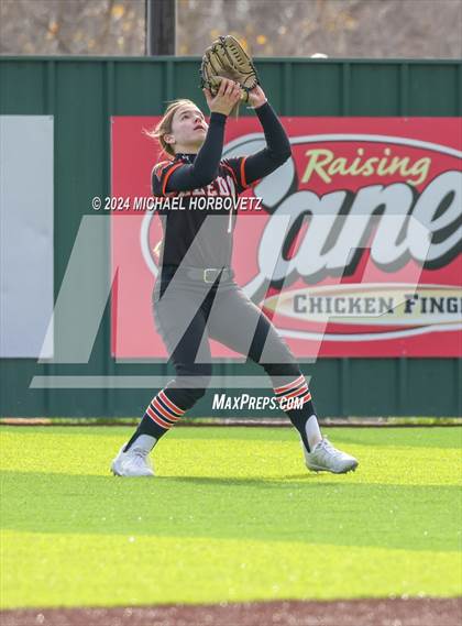 Thumbnail 1 in Melissa vs. Aledo (Forney Tournament) photogallery.