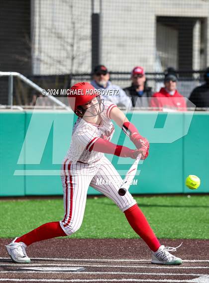 Thumbnail 2 in Melissa vs. Aledo (Forney Tournament) photogallery.