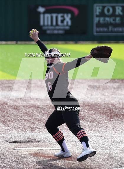 Thumbnail 2 in Melissa vs. Aledo (Forney Tournament) photogallery.