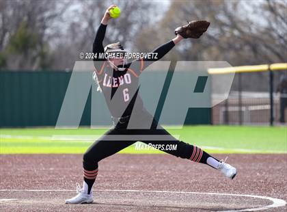 Thumbnail 3 in Melissa vs. Aledo (Forney Tournament) photogallery.