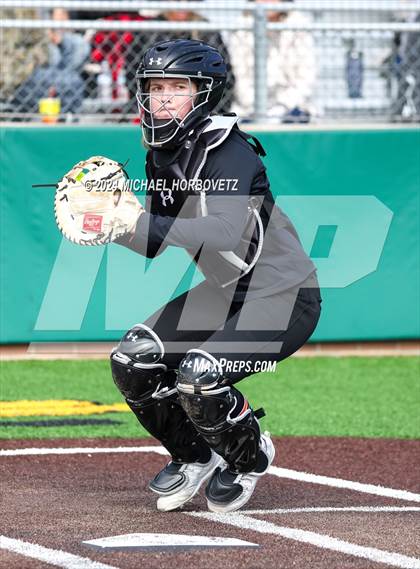 Thumbnail 1 in Melissa vs. Aledo (Forney Tournament) photogallery.