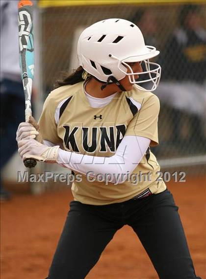 Thumbnail 1 in Kuna @ Meridian photogallery.