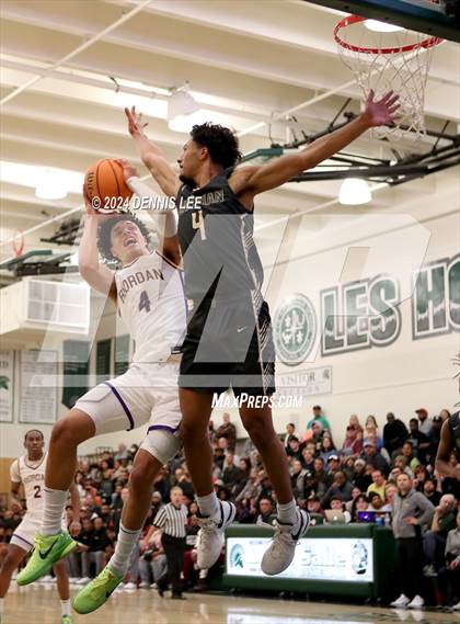 Thumbnail 3 in Salesian College Preparatory vs. Archbishop Riordan (De La Salle MLK Classic) photogallery.
