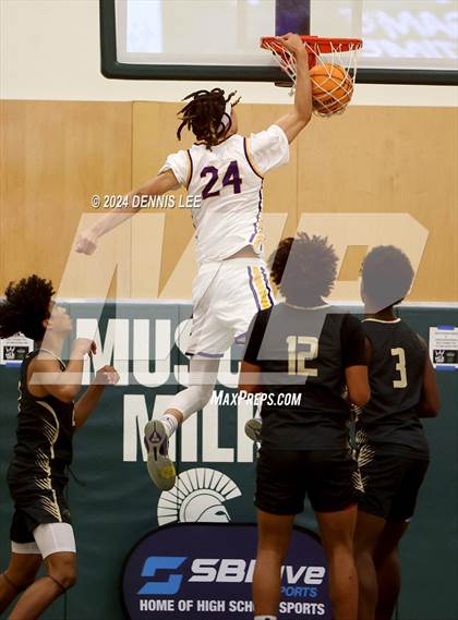 Thumbnail 3 in Salesian College Preparatory vs. Archbishop Riordan (De La Salle MLK Classic) photogallery.