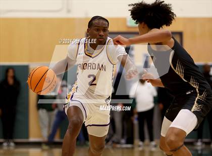 Thumbnail 3 in Salesian College Preparatory vs. Archbishop Riordan (De La Salle MLK Classic) photogallery.
