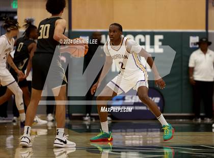 Thumbnail 2 in Salesian College Preparatory vs. Archbishop Riordan (De La Salle MLK Classic) photogallery.