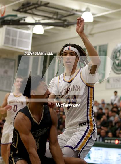 Thumbnail 3 in Salesian College Preparatory vs. Archbishop Riordan (De La Salle MLK Classic) photogallery.