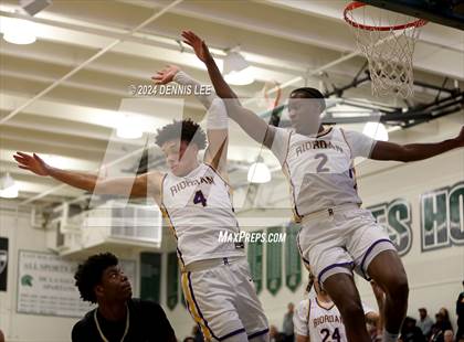 Thumbnail 2 in Salesian College Preparatory vs. Archbishop Riordan (De La Salle MLK Classic) photogallery.