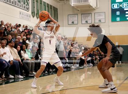 Thumbnail 2 in Salesian College Preparatory vs. Archbishop Riordan (De La Salle MLK Classic) photogallery.