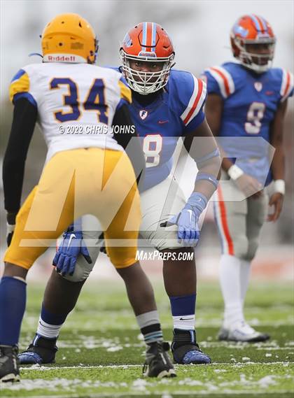 Thumbnail 2 in Crete-Monee @ East St. Louis (IHSA 6A Quarterfinal) photogallery.