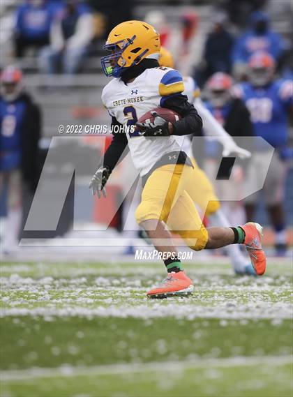 Thumbnail 2 in Crete-Monee @ East St. Louis (IHSA 6A Quarterfinal) photogallery.