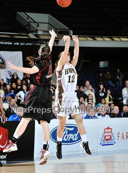 Thumbnail 2 in Alemany vs. Laguna Hills (CIF SS D3AA Final) photogallery.