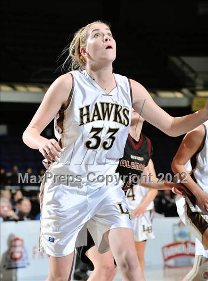 Thumbnail 3 in Alemany vs. Laguna Hills (CIF SS D3AA Final) photogallery.