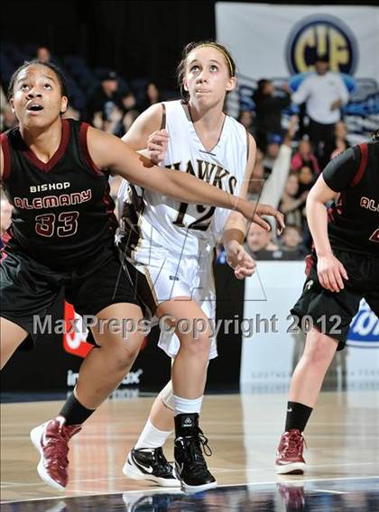 Thumbnail 2 in Alemany vs. Laguna Hills (CIF SS D3AA Final) photogallery.