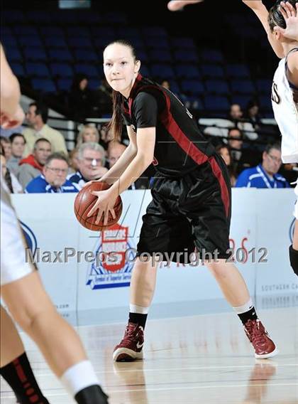 Thumbnail 2 in Alemany vs. Laguna Hills (CIF SS D3AA Final) photogallery.