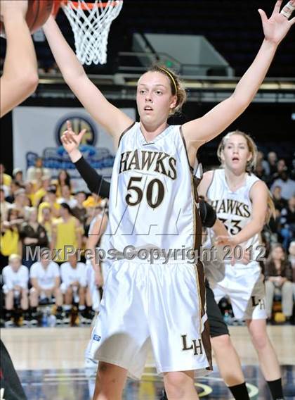 Thumbnail 1 in Alemany vs. Laguna Hills (CIF SS D3AA Final) photogallery.