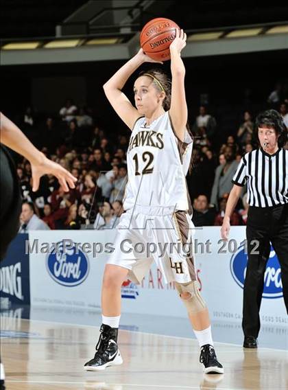 Thumbnail 1 in Alemany vs. Laguna Hills (CIF SS D3AA Final) photogallery.