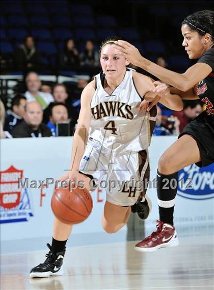 Thumbnail 2 in Alemany vs. Laguna Hills (CIF SS D3AA Final) photogallery.