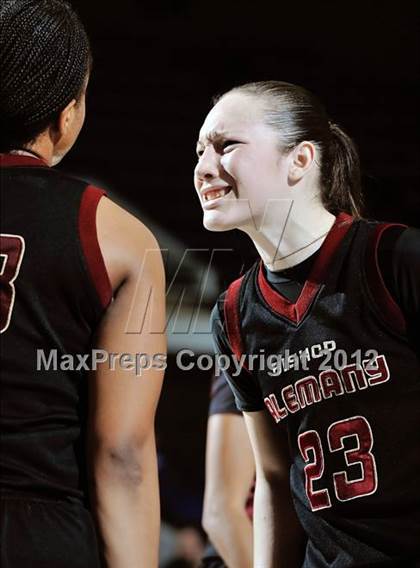 Thumbnail 3 in Alemany vs. Laguna Hills (CIF SS D3AA Final) photogallery.