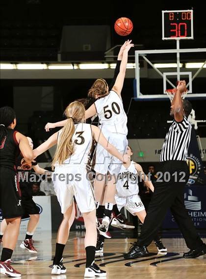 Thumbnail 1 in Alemany vs. Laguna Hills (CIF SS D3AA Final) photogallery.