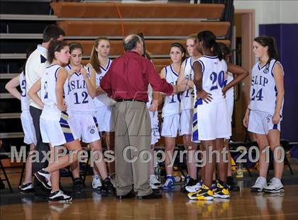 Thumbnail 1 in Hauppauge @ Islip photogallery.