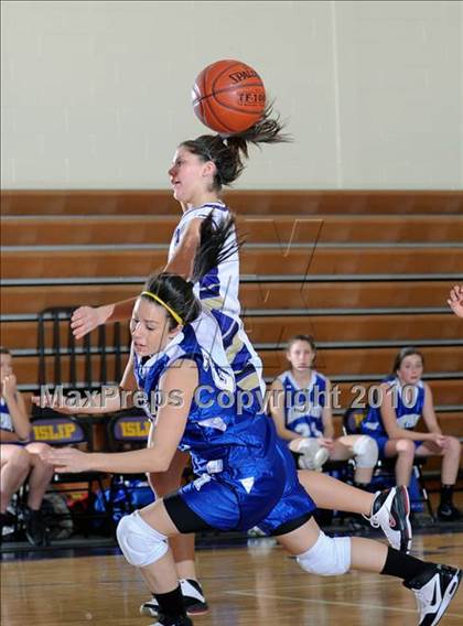 Thumbnail 3 in Hauppauge @ Islip photogallery.