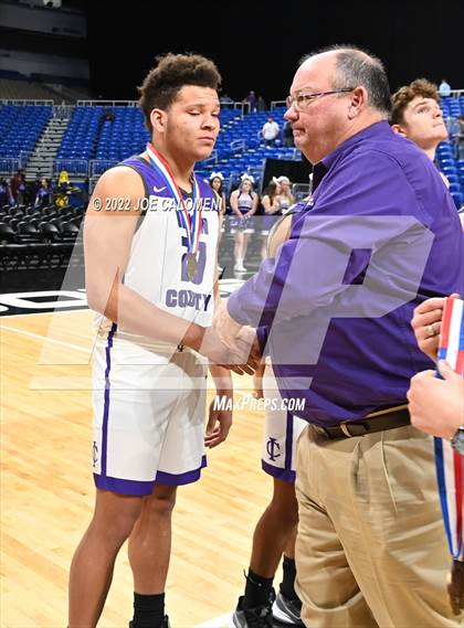 Thumbnail 3 in Irion County vs Texline (UIL 1A State Semifinal) photogallery.