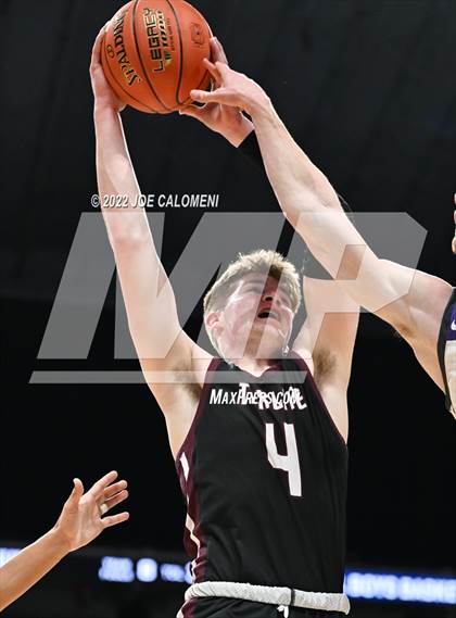 Thumbnail 3 in Irion County vs Texline (UIL 1A State Semifinal) photogallery.
