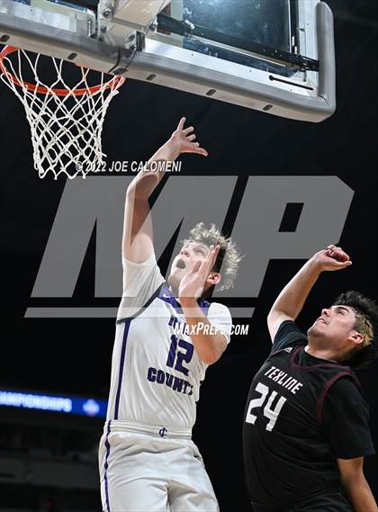 Thumbnail 1 in Irion County vs Texline (UIL 1A State Semifinal) photogallery.