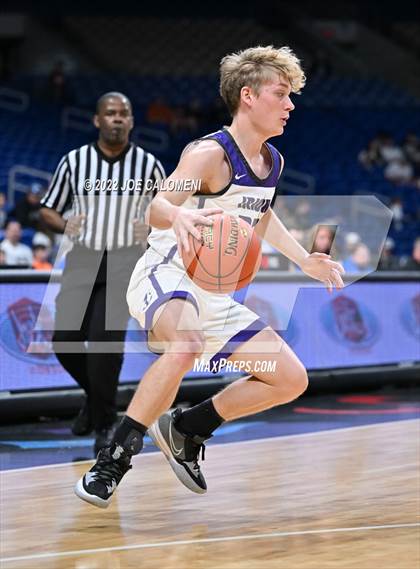 Thumbnail 1 in Irion County vs Texline (UIL 1A State Semifinal) photogallery.