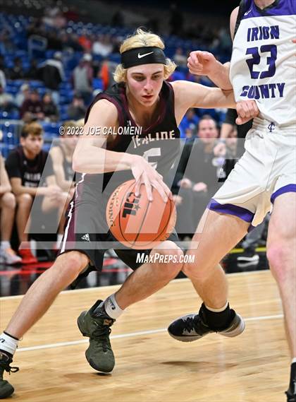 Thumbnail 2 in Irion County vs Texline (UIL 1A State Semifinal) photogallery.