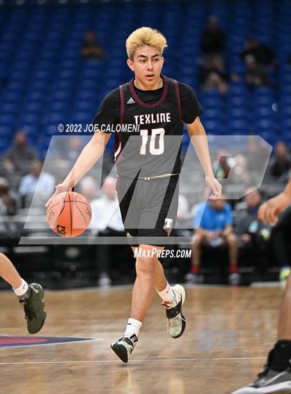 Thumbnail 2 in Irion County vs Texline (UIL 1A State Semifinal) photogallery.