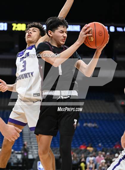 Thumbnail 1 in Irion County vs Texline (UIL 1A State Semifinal) photogallery.