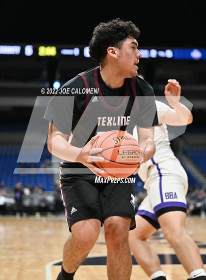 Thumbnail 3 in Irion County vs Texline (UIL 1A State Semifinal) photogallery.