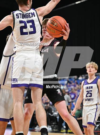 Thumbnail 1 in Irion County vs Texline (UIL 1A State Semifinal) photogallery.