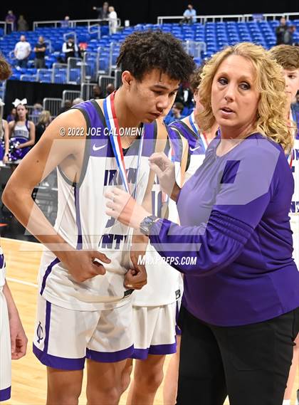 Thumbnail 1 in Irion County vs Texline (UIL 1A State Semifinal) photogallery.