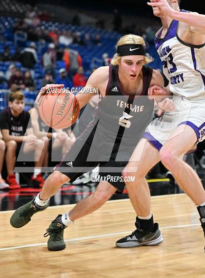 Thumbnail 3 in Irion County vs Texline (UIL 1A State Semifinal) photogallery.