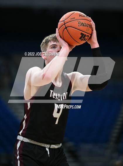 Thumbnail 2 in Irion County vs Texline (UIL 1A State Semifinal) photogallery.