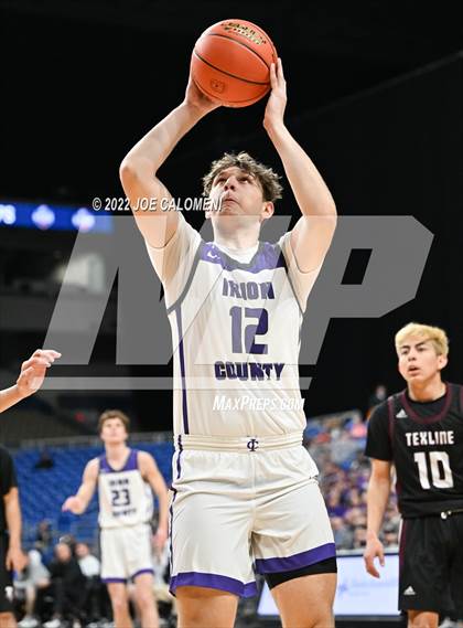 Thumbnail 1 in Irion County vs Texline (UIL 1A State Semifinal) photogallery.