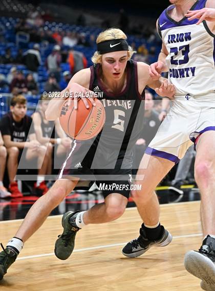 Thumbnail 1 in Irion County vs Texline (UIL 1A State Semifinal) photogallery.