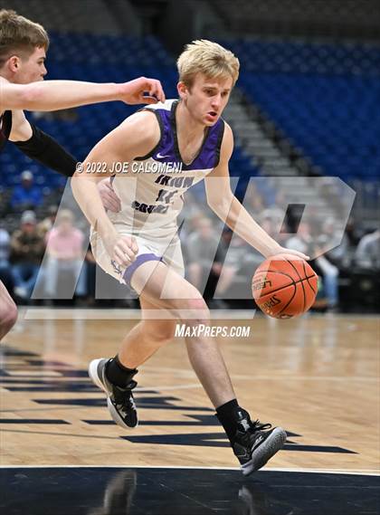 Thumbnail 3 in Irion County vs Texline (UIL 1A State Semifinal) photogallery.