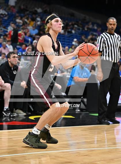 Thumbnail 1 in Irion County vs Texline (UIL 1A State Semifinal) photogallery.