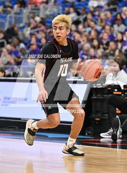 Thumbnail 1 in Irion County vs Texline (UIL 1A State Semifinal) photogallery.