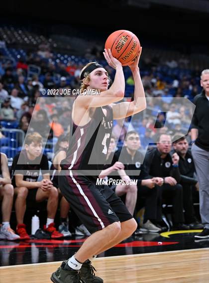 Thumbnail 3 in Irion County vs Texline (UIL 1A State Semifinal) photogallery.