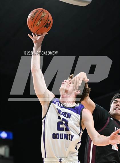 Thumbnail 2 in Irion County vs Texline (UIL 1A State Semifinal) photogallery.