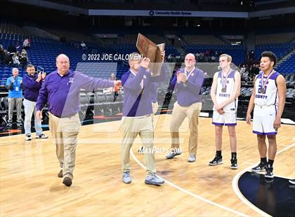 Thumbnail 3 in Irion County vs Texline (UIL 1A State Semifinal) photogallery.