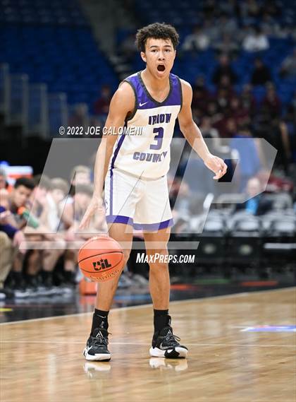 Thumbnail 2 in Irion County vs Texline (UIL 1A State Semifinal) photogallery.