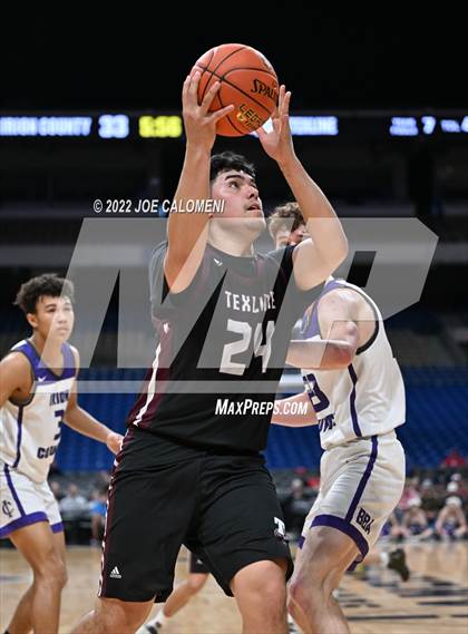 Thumbnail 2 in Irion County vs Texline (UIL 1A State Semifinal) photogallery.